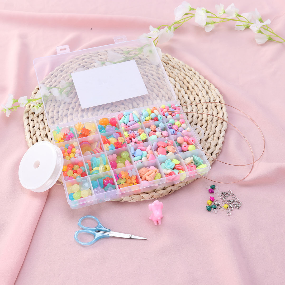 مجموعة خرز DIY مكونة من 520 قط - مراجعة Jewelry Making Kit For Kids وسعره